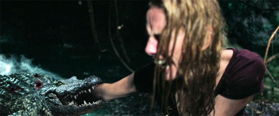 Crawl review: best alligators-attack-in-a-hurricane disaster movie